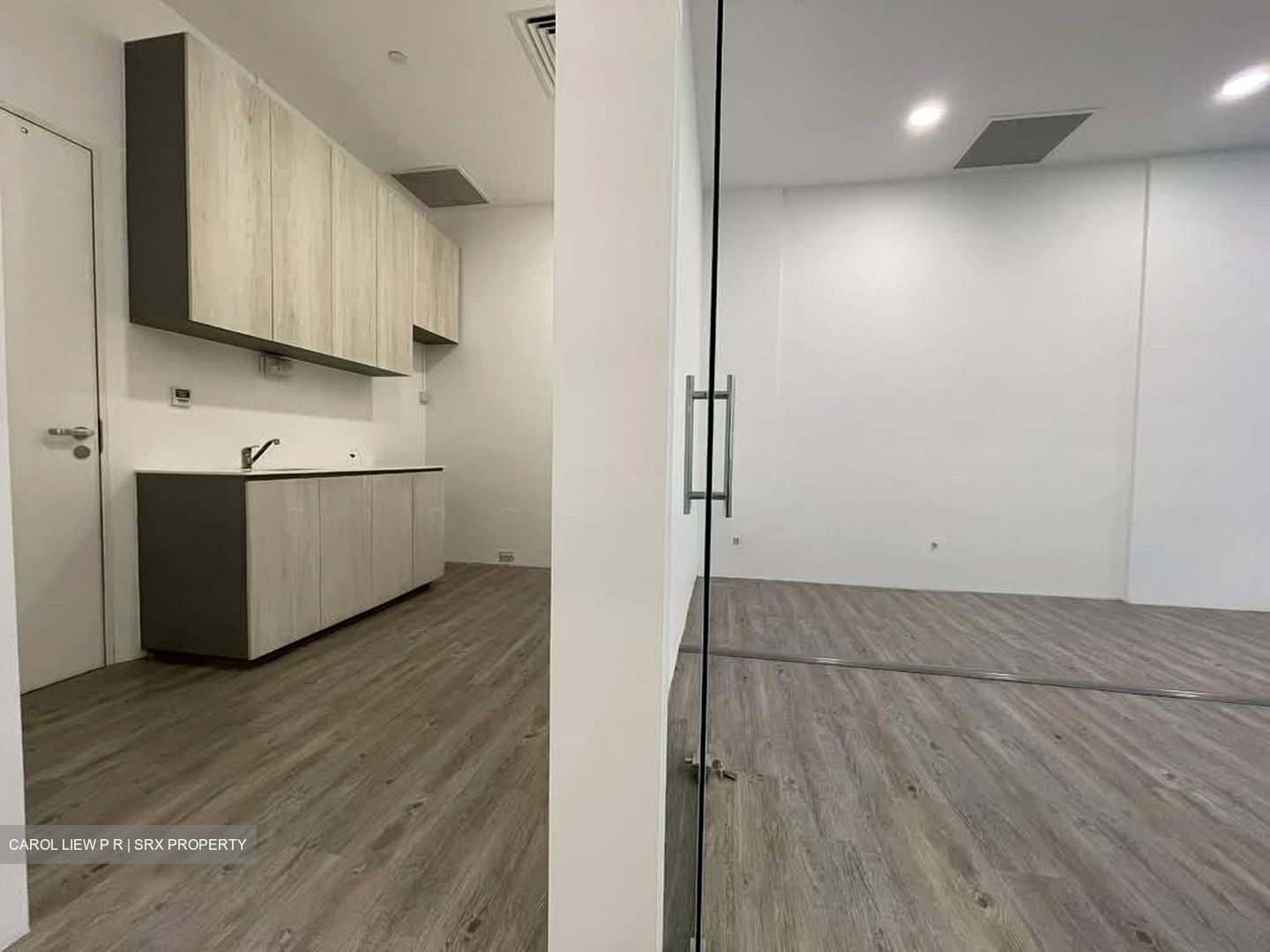 Robinson Square (D1), Office #554004241